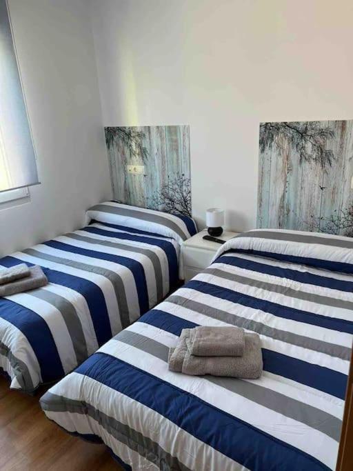 Casa Toja. Agradable Y Familiar. Villa Vimianzo Bagian luar foto