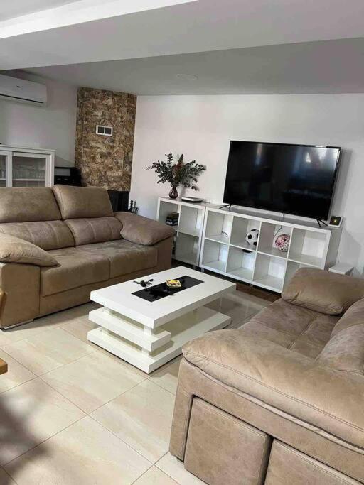 Casa Toja. Agradable Y Familiar. Villa Vimianzo Bagian luar foto